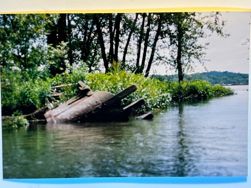 Tuscarora/Moon — 62