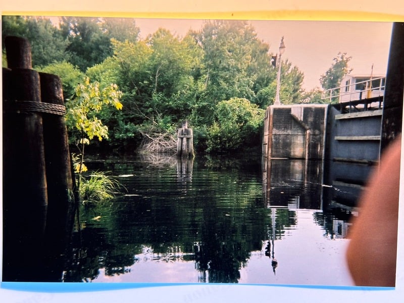 Tuscarora/Moon — 177